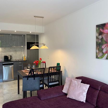 Lilie Appartement In Heviz Mit Tiefgarage, New And Modern Екстер'єр фото
